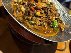 -雀舞云南菜(天津天河城购物中心店)