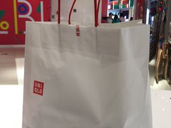 -优衣库(上海金桥国际商业广场店)