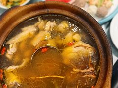 -永記粤菜·五指毛桃花雕鸡煲(九亭店)