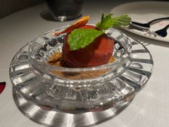 杨梅冰激凌-弦月窗LUNETTE BY AMANDA(复兴路店)