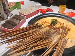 -钢管厂五区小郡肝串串香(奥克斯广场锦城万达店)