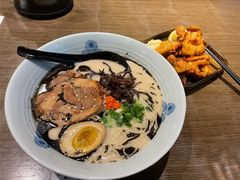 博多拉面-雷神拉面(财富中心玉米楼店)