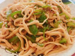 青椒肉丝炒面-北方工业大学学生餐厅