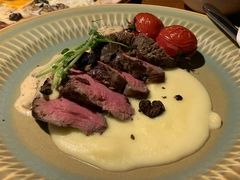 -JINNS锦时 steak&pizza(浸信会礼拜堂旧址店)