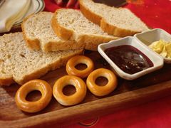 -塔道斯西餐厅(中央大街店)