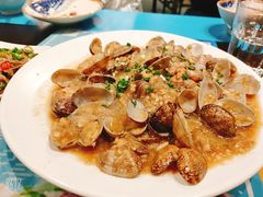 -臻鲜燕海鲜融合餐厅(金陵style店)