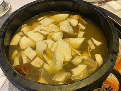 -木王宴语·野生鲜菌火锅(玉河店)