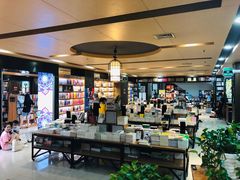 -新华书店(沙坪坝书城店)