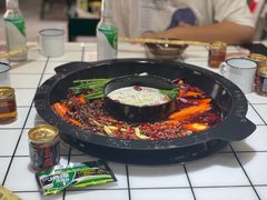 -扎起市井老火锅(乐山总店)