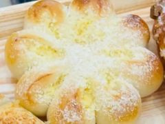 -The open life(万象城店)