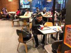 大堂-汉堡王(徐汇绿地缤纷店)