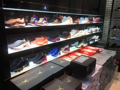 -正火体育(九龙商务中心B座店)