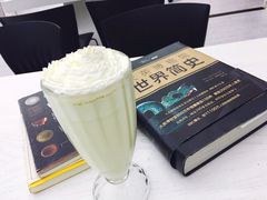 -钟书阁(松江泰晤士小镇店)