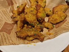 -头上红煨盐鸡·非遗院子餐厅
