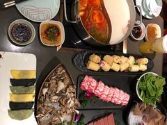 -捞王锅物料理(上海世茂广场店)