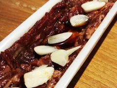 -炼火烤肉店