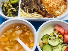 -豪享来中西餐厅(延安东路店)