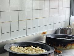 -黄阿姨锅贴大王(万航渡路店)