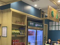 -绿草地·湘菜(7mall店)