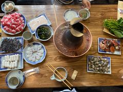 东镇肥牛-东镇老火锅(高新区店)