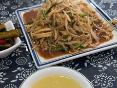 -八两八金·莱芜特色炒鸡(市南漳浦路店)