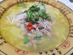 酸汤肥牛-乌江鱼杭帮菜(西湖店)