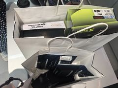 -SKECHERS 斯凯奇(上海国际时尚中心店)