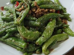 -芦茨金富饭庄·25年老字号·专做稻草鸡