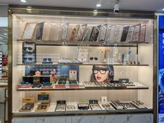 -世纪大明眼镜·林德伯格·蔡司官方授权店(武昌旗舰店)