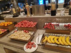 -南郊宾馆·风味自助餐厅·山东十六地市特色菜