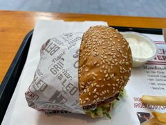 -The Habit Burger Grill 哈比特汉堡(复兴soho店)