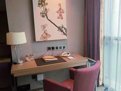 -西安君富酒店(大明宫龙首原地铁站店)