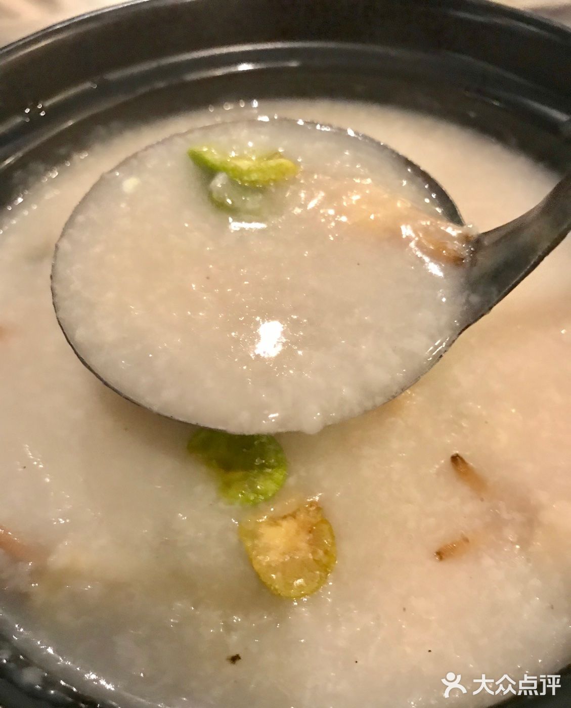 10年都可以算老了。晚上9点，大多是早夜宵客人