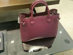 -BURBERRY(上海港汇恒隆广场店)