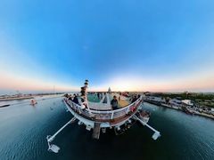 -泰达航母主题公园