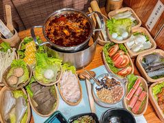 -独食火锅·半米屋台(直营总店)