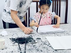 -秦汉胡同书法国画古筝围棋书院(漕宝日月光分馆)