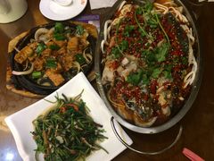 -自游人·美食一楼·地道徽菜(三十年名店)