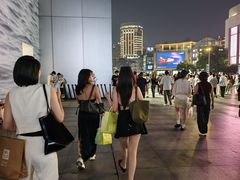 -杭州湖滨银泰in77