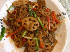-万小金辣椒炒肉(三经路店)