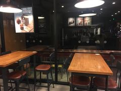 大堂-星巴克(舟山蜈蚣峙店)