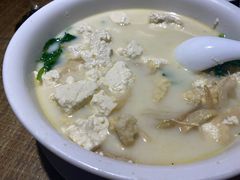 -渝信川菜 · 川味家常菜(长安店)