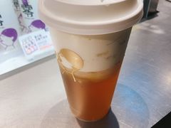 -喜茶(上海打浦桥日月光gelato lab+店)