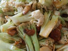 -肘子酥·天津菜·特色捞面(德云社店)
