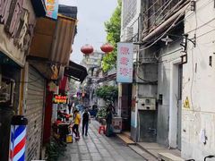 -陈老添美食店(宝华路店)