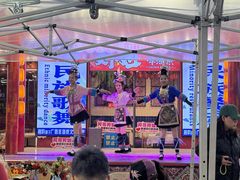 -刘姐啤酒鱼民族演艺餐厅(西街总店)