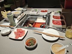 -海底捞火锅(关山保利店)