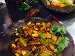 -炭舍干锅·烤鱼(扬名广场店)