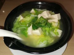 -闫家驴肉老店(华电一校店)