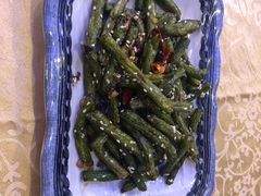 -维吾尔餐厅(宜山路店)